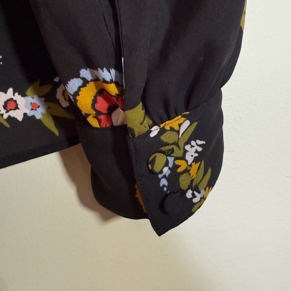 Modcloth Size S Black Floral Blouse - Picture 7 of 7